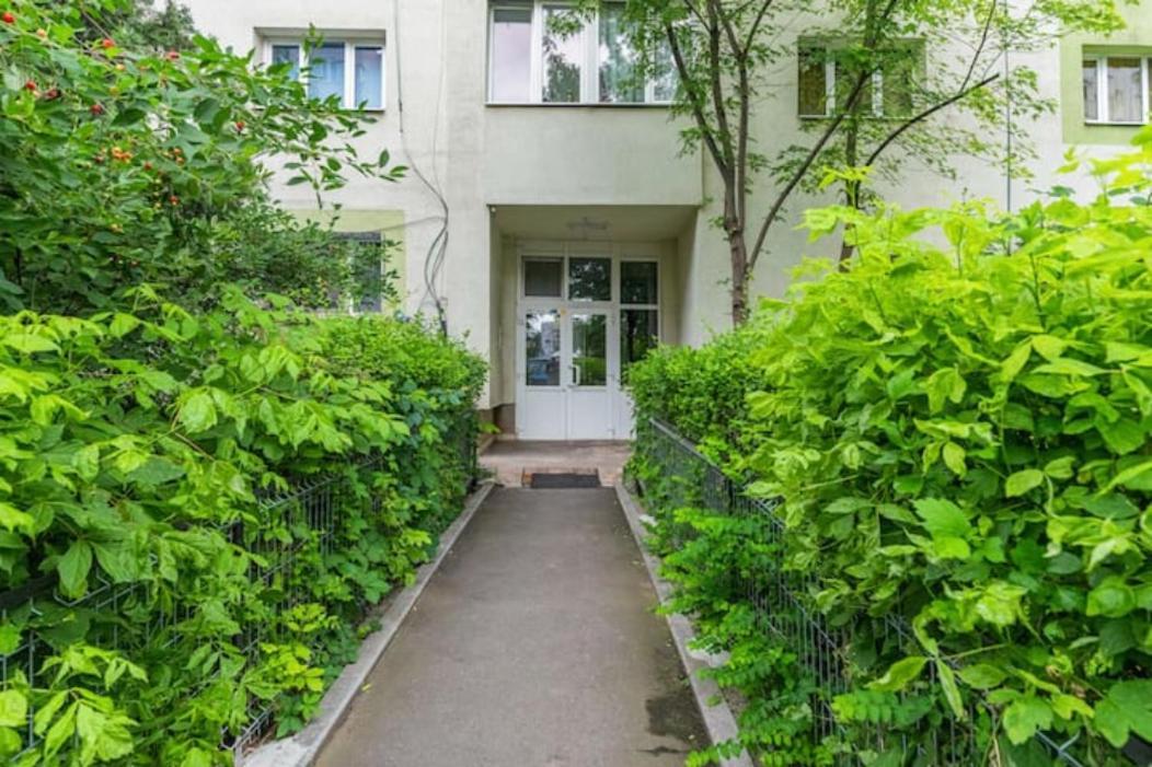 Cosy & Chic Studio Close By Victoria Square Bucureşti Eksteriør bilde